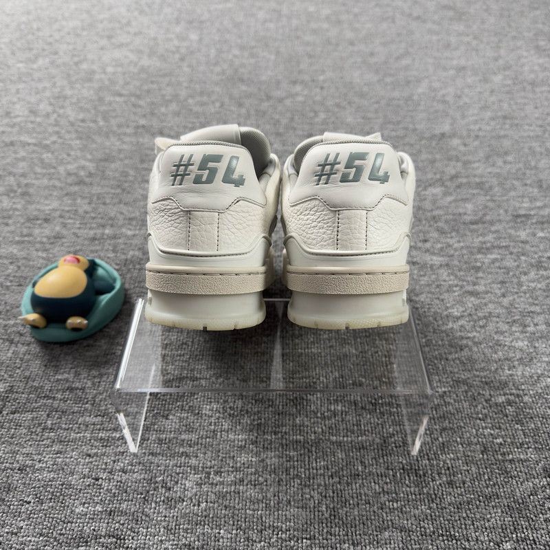 Louis Vuitton Louis Vuitton White Cement Low-Top Trainers 0079 Size US 8 / IT 38 - 3 Thumbnail