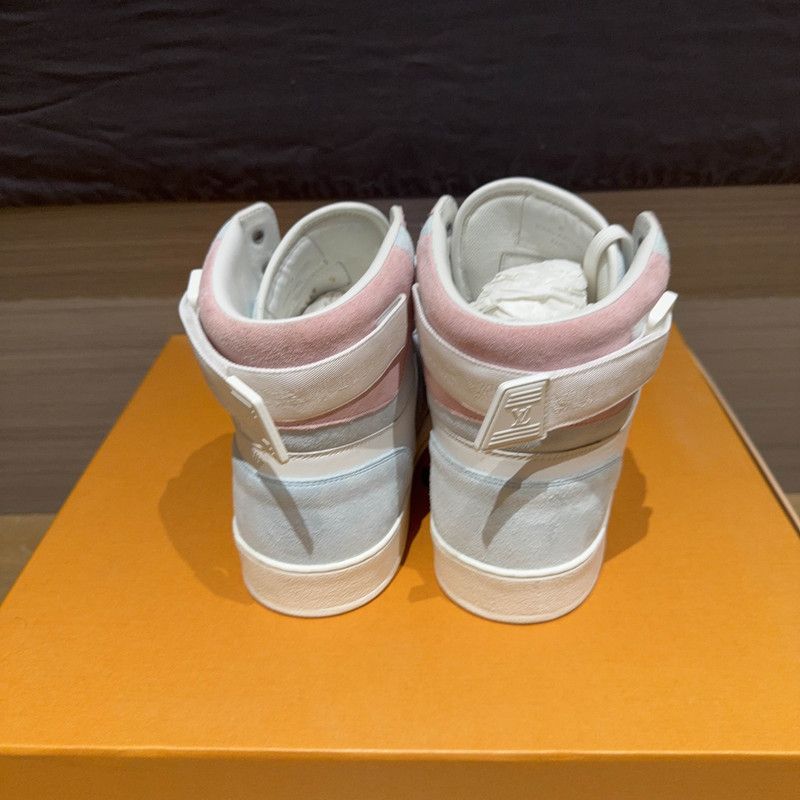 Louis Vuitton Louis Vuitton Rivoli High-Top Fashion Sneakers 0079 Size US 10 / EU 43 - 3 Thumbnail