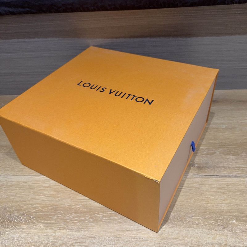 Louis Vuitton Louis Vuitton Rivoli High-Top Fashion Sneakers 0079 Size US 10 / EU 43 - 6 Thumbnail