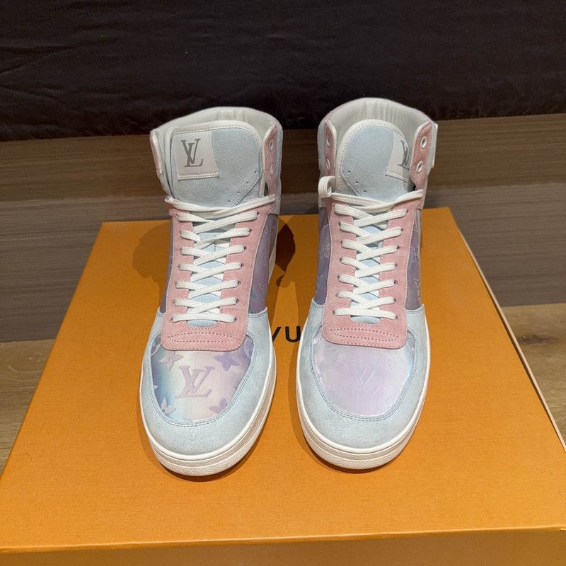 Louis Vuitton Louis Vuitton Rivoli High-Top Fashion Sneakers 0079 Size US 10 / EU 43 - 2 Thumbnail