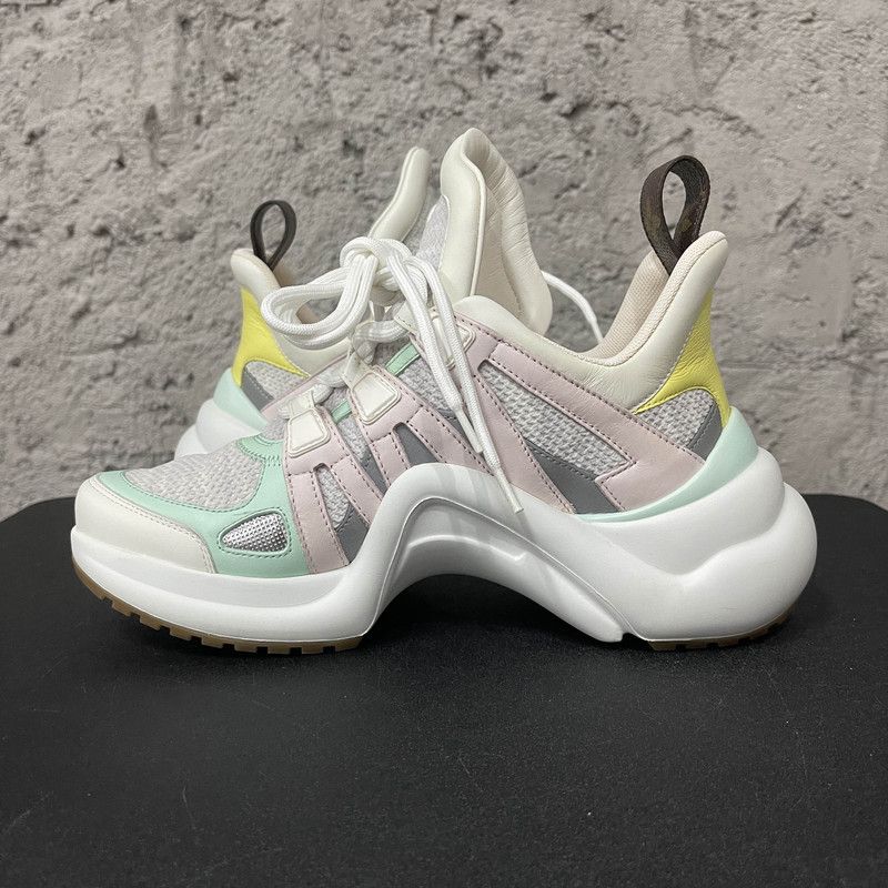 Louis Vuitton Louis Vuitton Archlight Running Shoes in Pink and Green 0079 Size US 8 / IT 38 - 8 Thumbnail