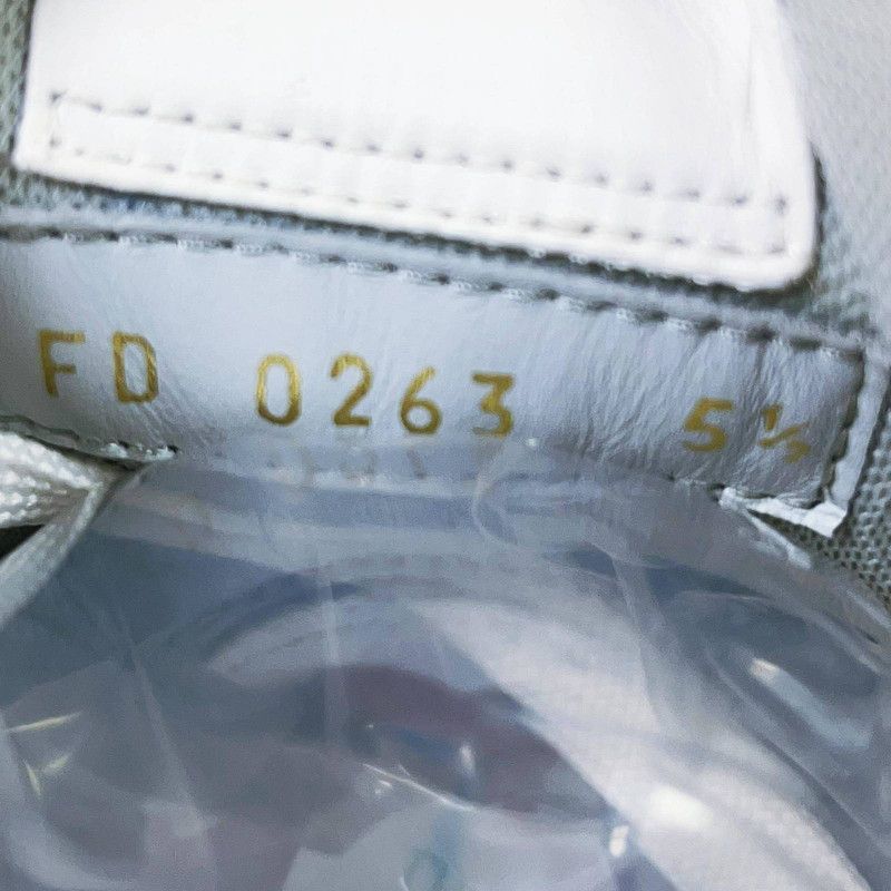 Louis Vuitton Louis Vuitton White Leather Trainer Sneakers 0079 Size US 7 / IT 37 - 5 Thumbnail