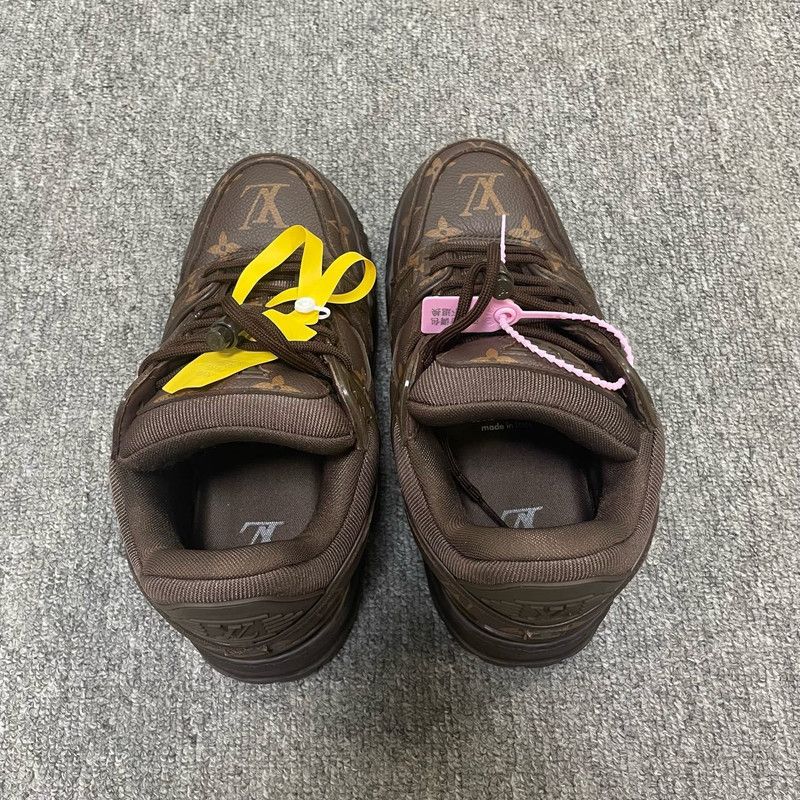 Louis Vuitton Louis Vuitton Trainer Maxi Low Top Sneakers 0079 Size US 10 / EU 43 - 3 Thumbnail