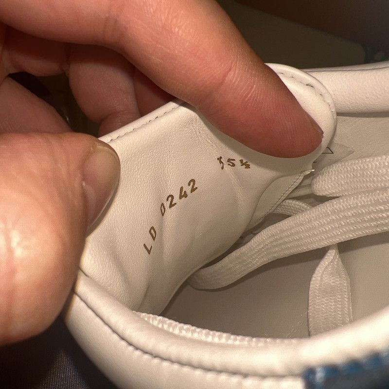 Louis Vuitton Louis Vuitton Time Out Leather Sneakers for Women 0079 Size US 6 / IT 36 - 5 Thumbnail