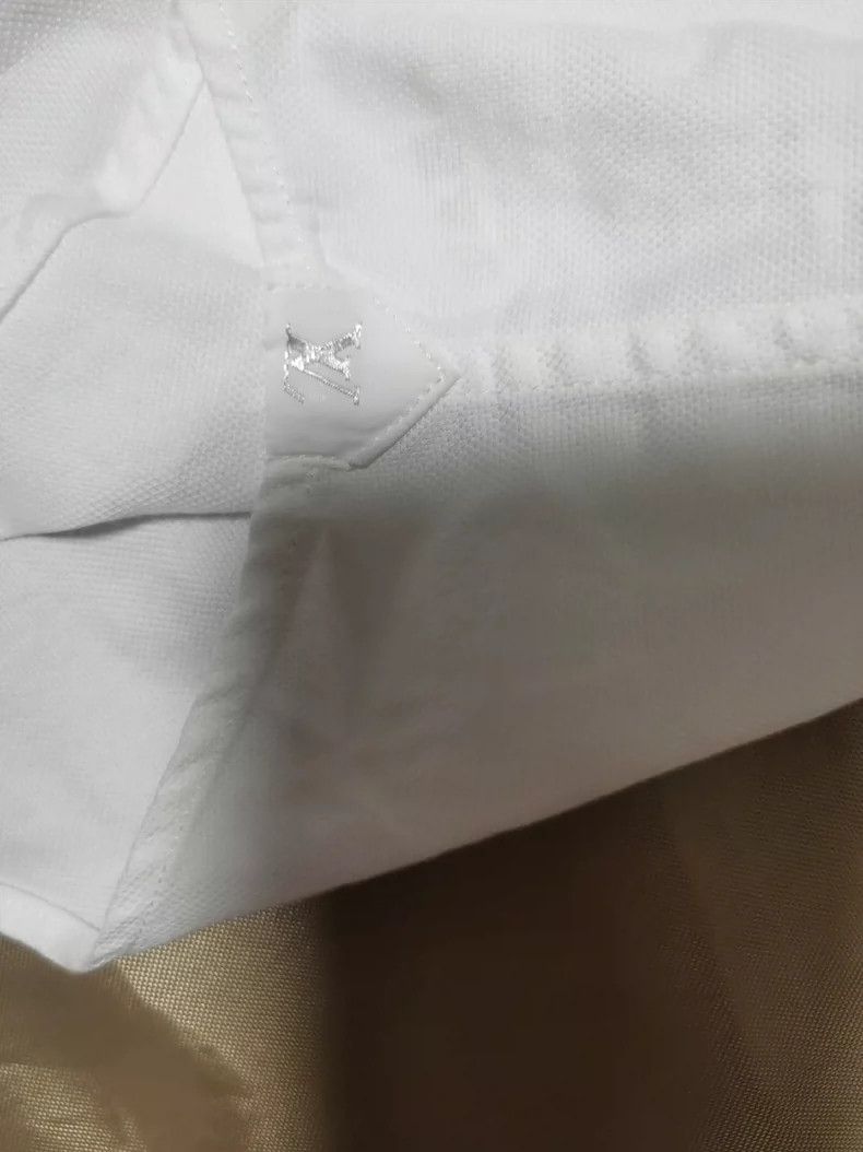 Louis Vuitton Louis Vuitton White Button-Up Shirt Size US M / EU 48-50 / 2 - 5 Thumbnail