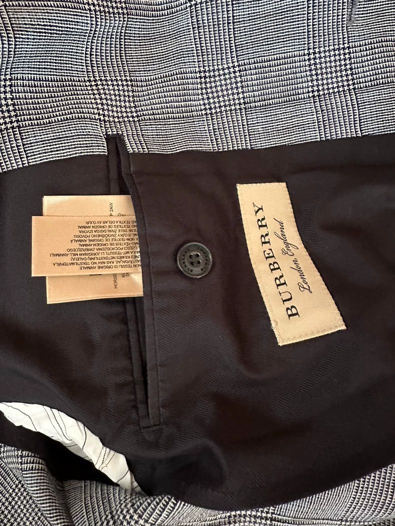Burberry Burberry London Gray Check Blazer Size US M / EU 48-50 / 2 - 4 Thumbnail