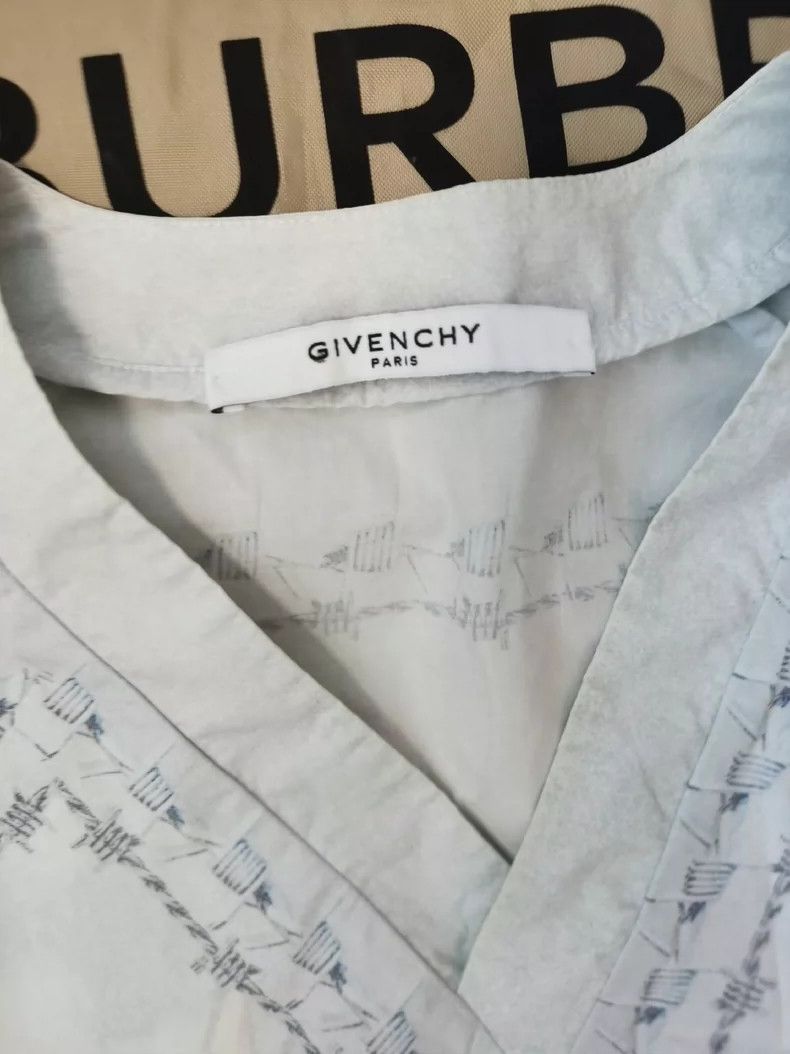 Givenchy Givenchy Show style Jesus Print T-shirt Size US S / EU 44-46 / 1 - 4 Thumbnail