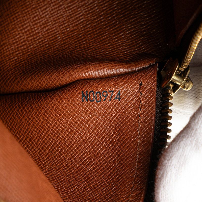Louis Vuitton Louis Vuitton Louis Vuitton Papillon 26 Monogram Handbag Canvas Handbag M51366 DUTY FREE for USA Size ONE SIZE - 9 Thumbnail