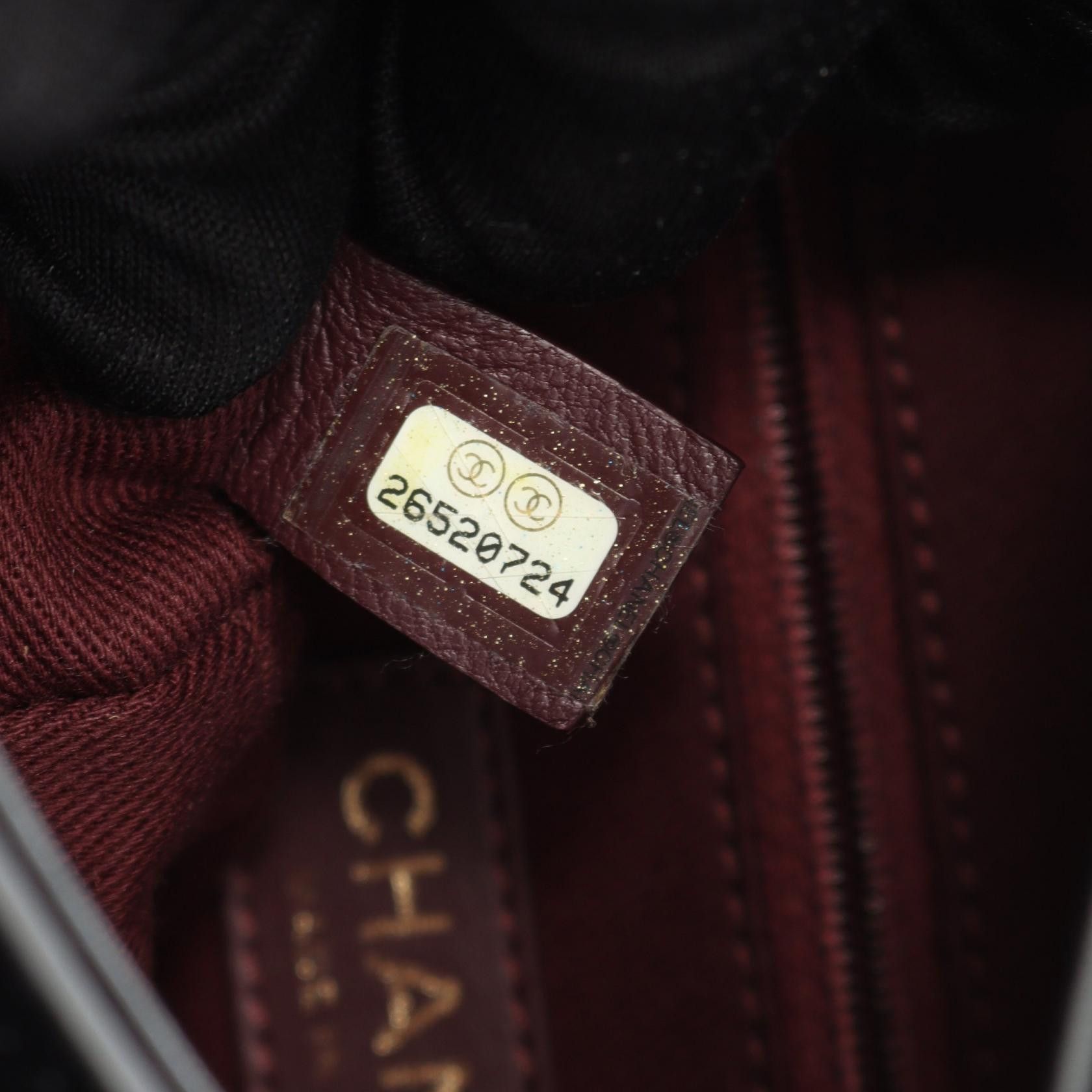 Chanel Chanel Chanel V Stitch Lambskin Backpack Leather Backpack Size ONE SIZE - 5 Thumbnail