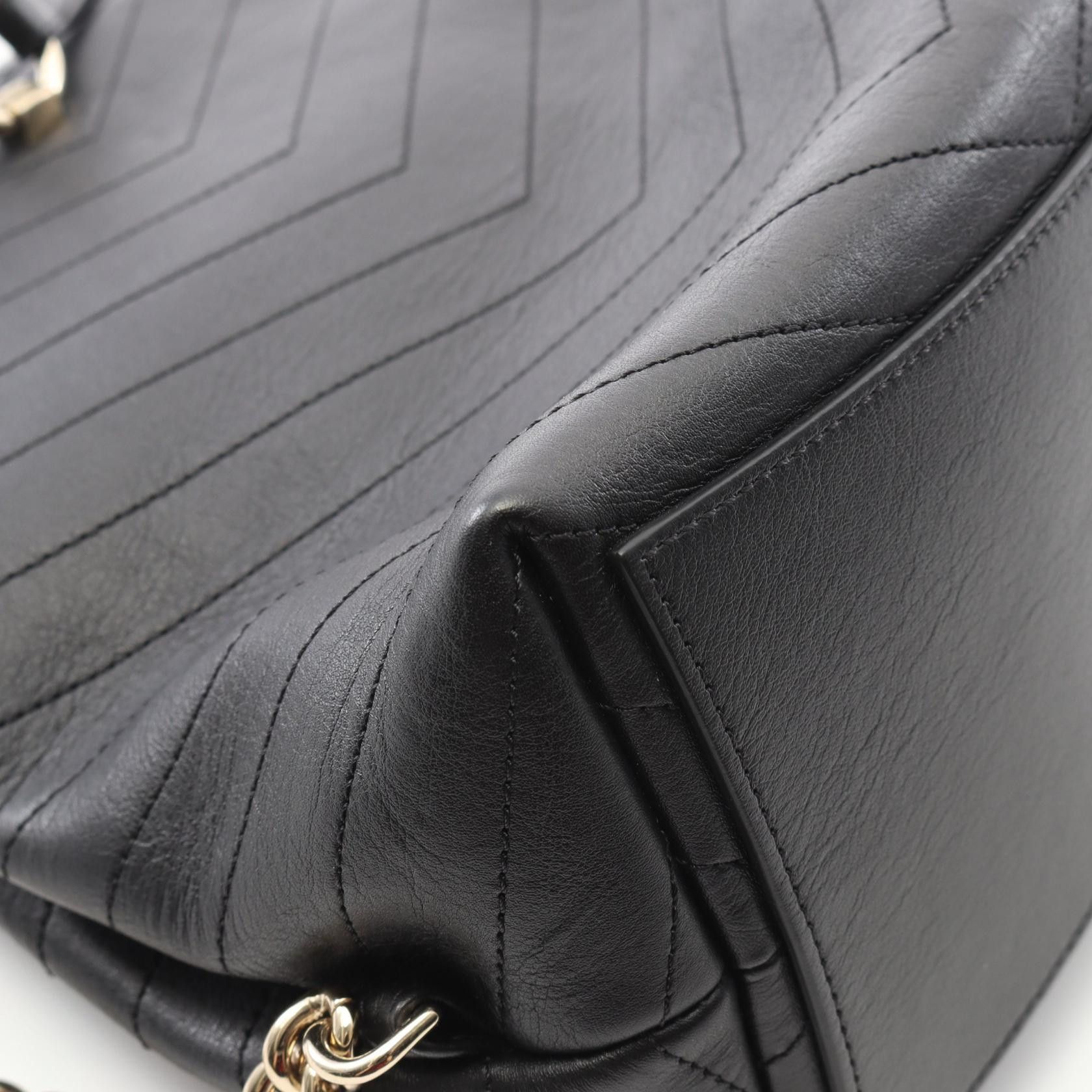 Chanel Chanel Chanel V Stitch Lambskin Backpack Leather Backpack Size ONE SIZE - 6 Thumbnail