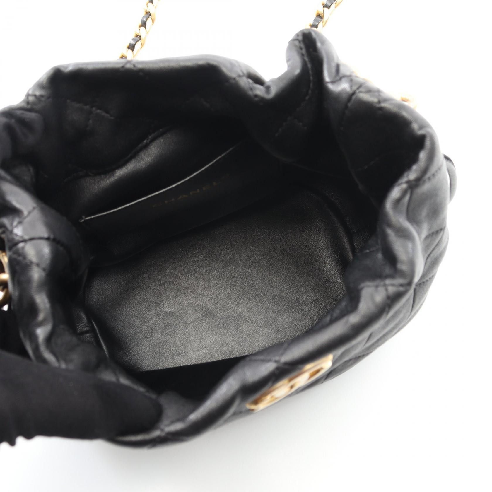 Chanel Chanel Chanel Matelasse Lambskin Shoulder Bag Leather Shoulder Bag AS2390 Size ONE SIZE - 3 Thumbnail