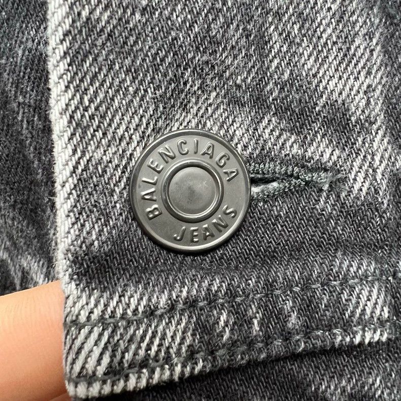 Balenciaga Balenciaga Flame Logo Denim Jacket Size US M / EU 48-50 / 2 - 4 Thumbnail