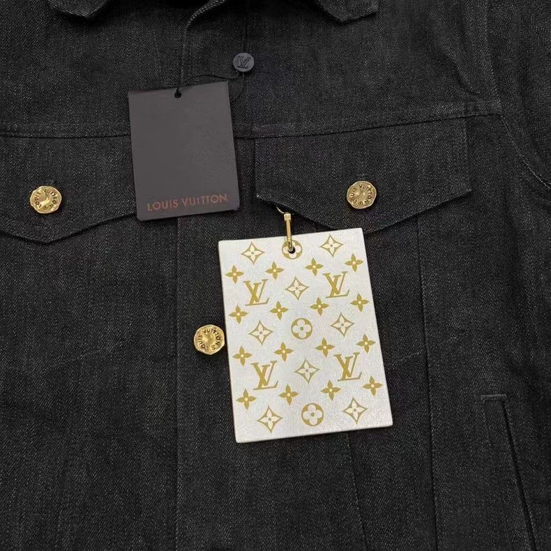 Louis Vuitton Louis Vuitton Denim Jacket with Logo Size US M / EU 48-50 / 2 - 4 Thumbnail