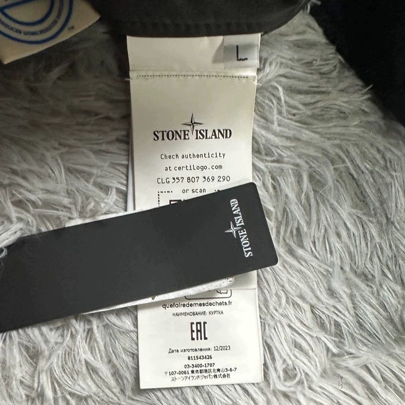 Stone Island Stone Island Puffer Jacket with Hood Size US L / EU 52-54 / 3 - 6 Thumbnail