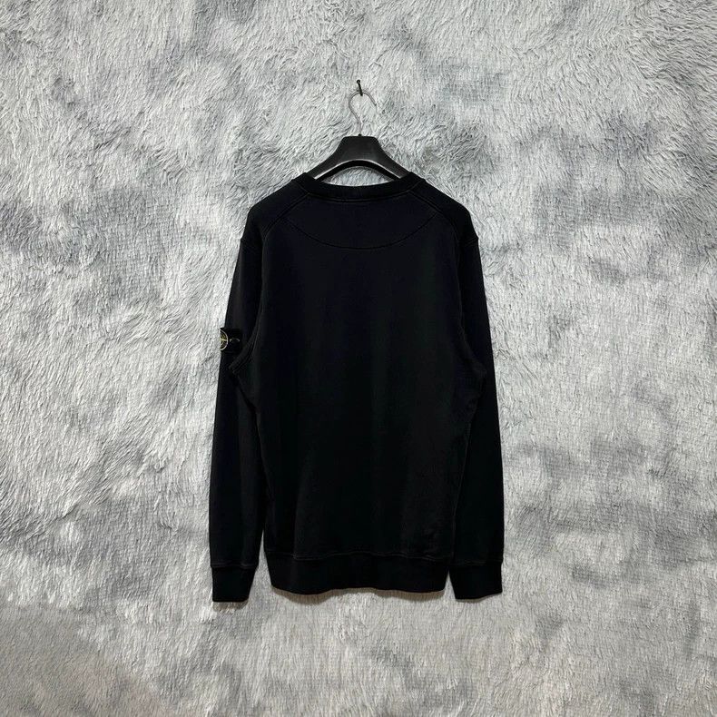 Stone Island Stone Island Round Neck Basic Sweatshirt Size US XL / EU 56 / 4 - 2 Thumbnail