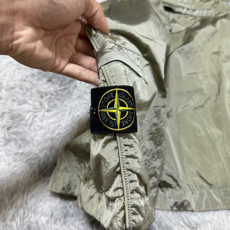 Stone Island Stone Island 22SS Metal Nylon Shorts Size US 30 / EU 46 - 3 Thumbnail