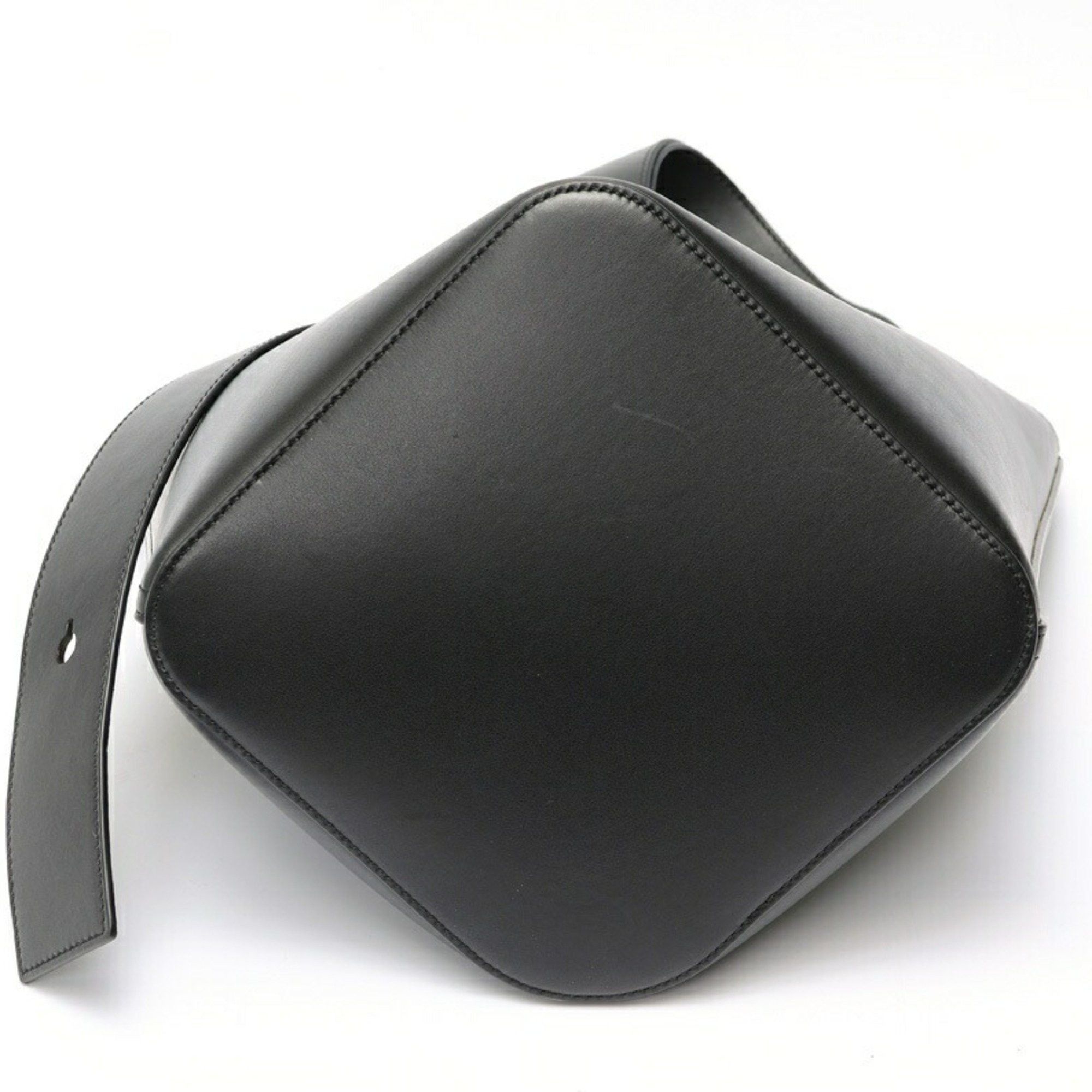 Loewe LOEWE Pebble Bucket Bag Medium Shoulder AANBBBWX01 Smooth Calf Leather Black S-158685 Size ONE SIZE - 4 Thumbnail