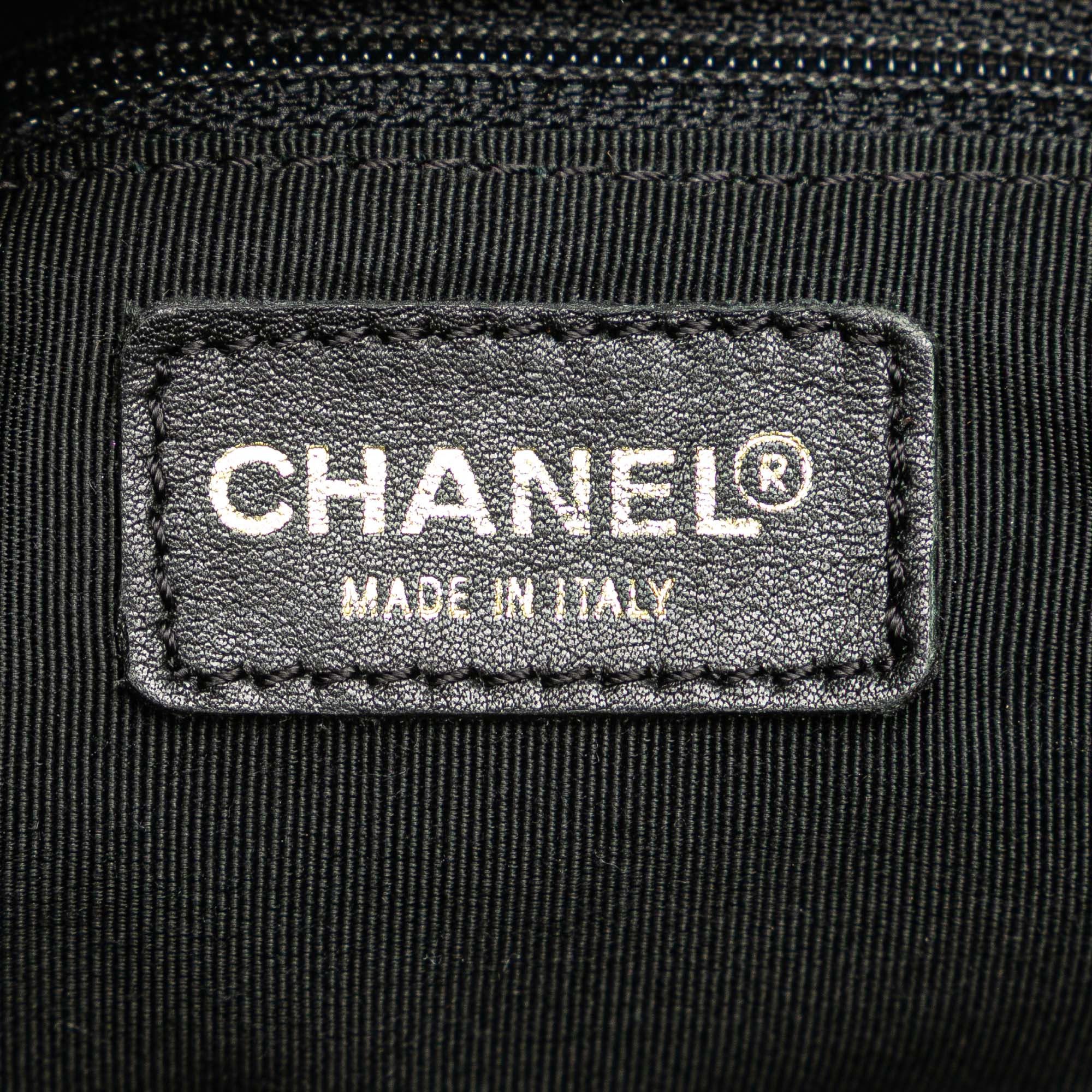 Chanel Chanel Medium Lambskin Chocolate Bar Shoulder Bag Size ONE SIZE - 5 Thumbnail