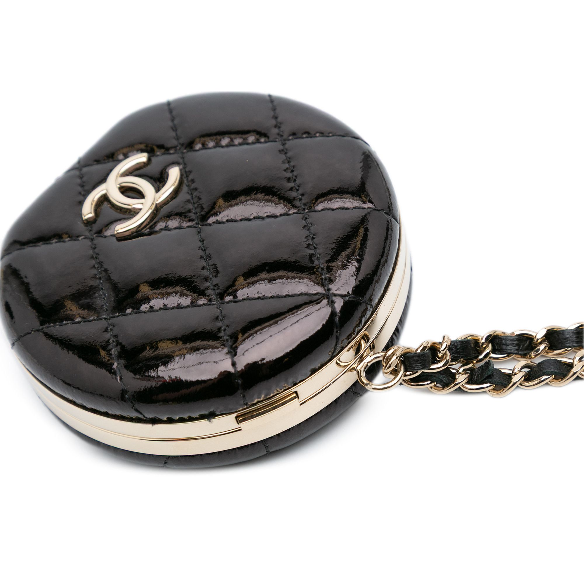 Chanel Chanel Quilted Patent Round Mirror Chain Necklace Size ONE SIZE - 9 Thumbnail