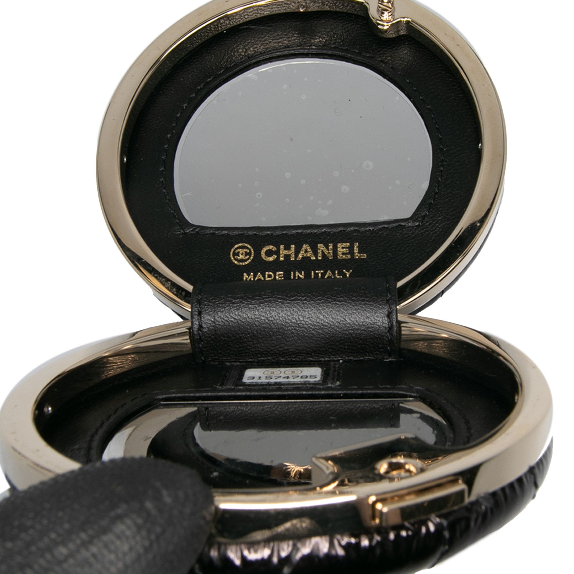 Chanel Chanel Quilted Patent Round Mirror Chain Necklace Size ONE SIZE - 4 Thumbnail