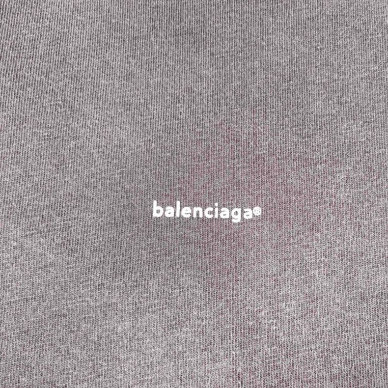 Balenciaga Balenciaga Small Logo Short Sleeve T-shirt Size US S / EU 44-46 / 1 - 5 Thumbnail