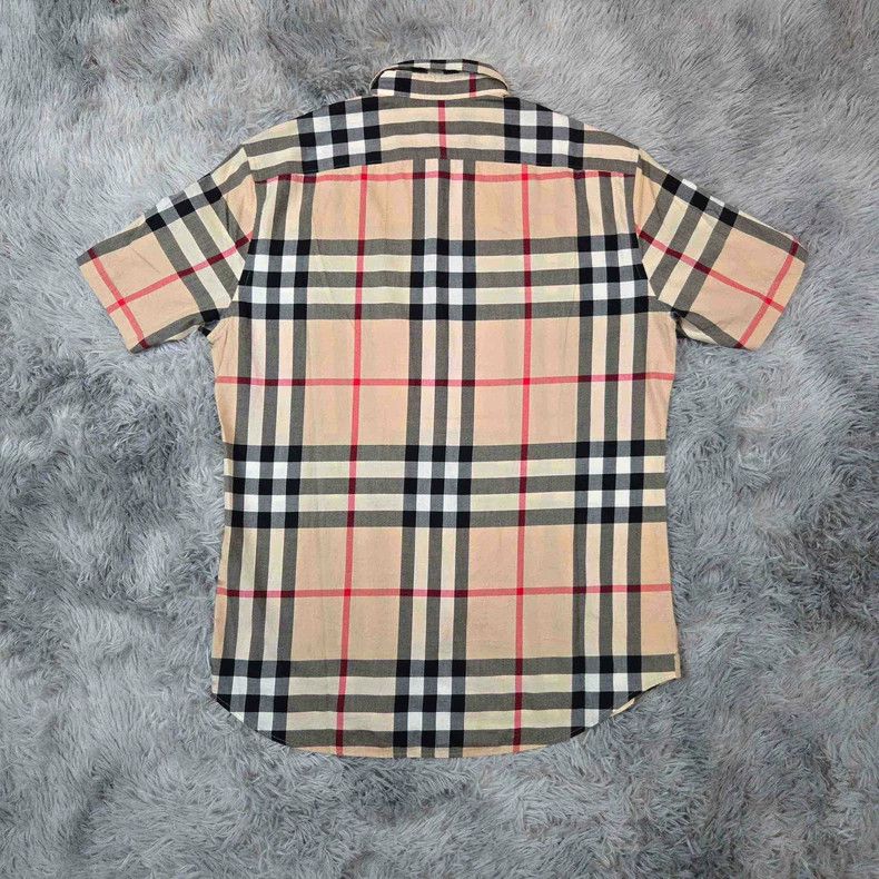 Burberry Burberry Check Short Sleeve Shirt Size US M / EU 48-50 / 2 - 2 Thumbnail