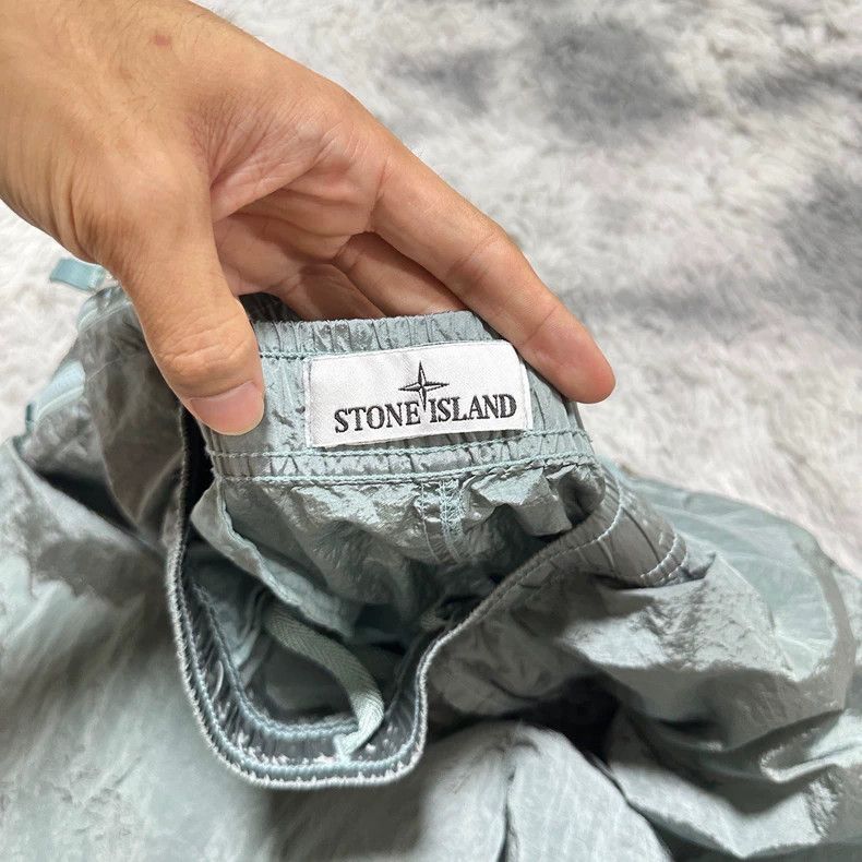 Stone Island Stone Island 23SS Metallic Nylon Shorts Size US 36 / EU 52 - 4 Thumbnail