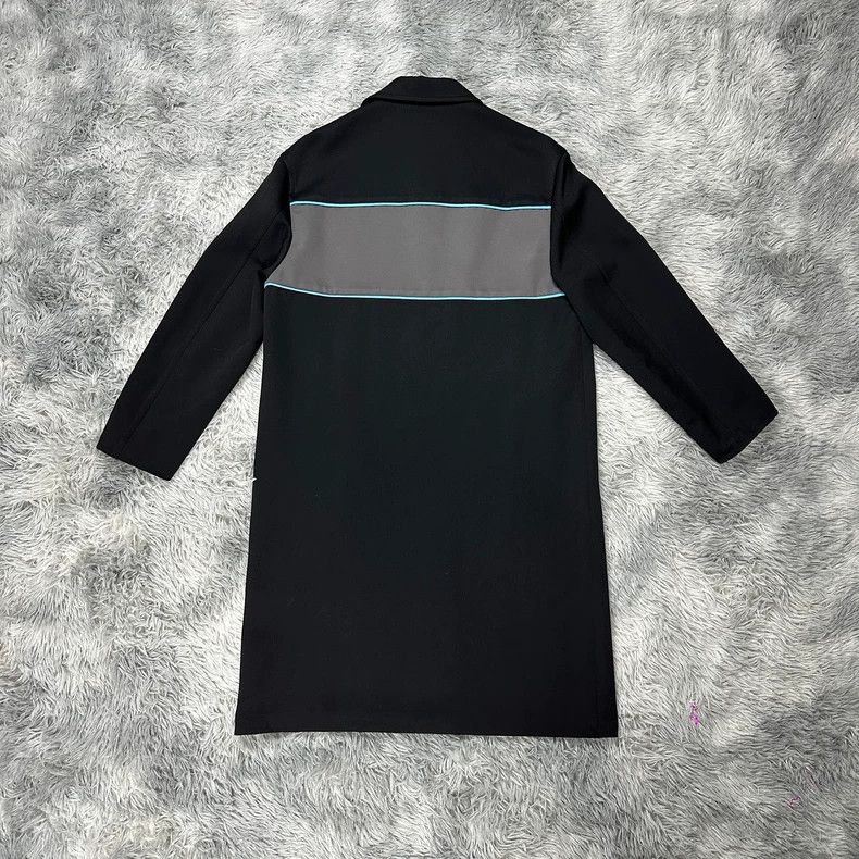 Prada Prada Red Stripe Logo Coat Size US M / EU 48-50 / 2 - 2 Thumbnail