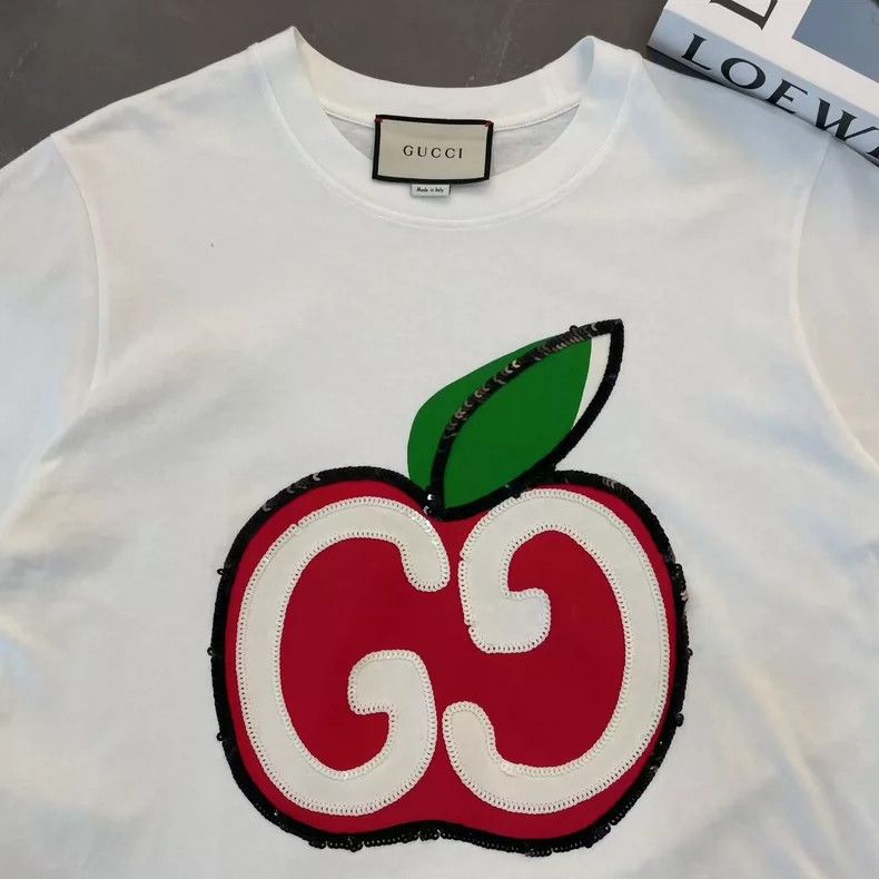 Gucci Gucci Apple Logo Short Sleeve T-Shirt Size US L / EU 52-54 / 3 - 3 Thumbnail