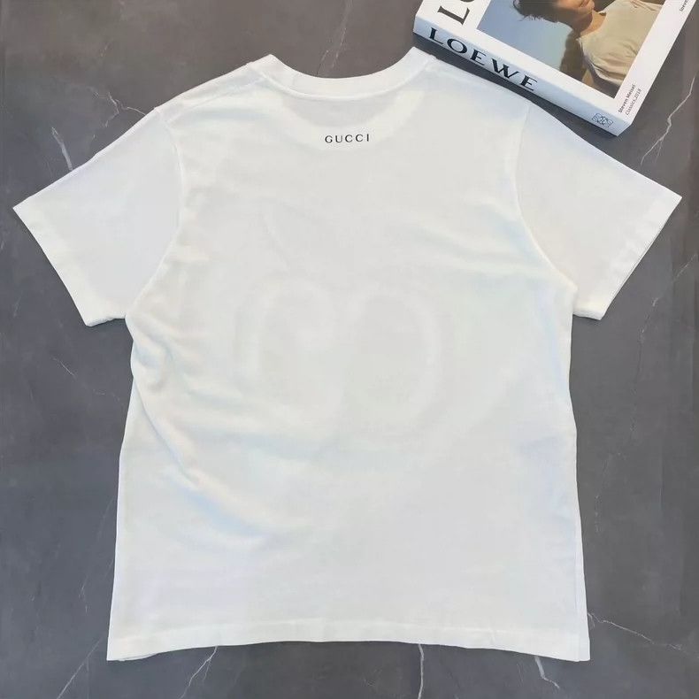 Gucci Gucci Apple Logo Short Sleeve T-Shirt Size US L / EU 52-54 / 3 - 2 Thumbnail