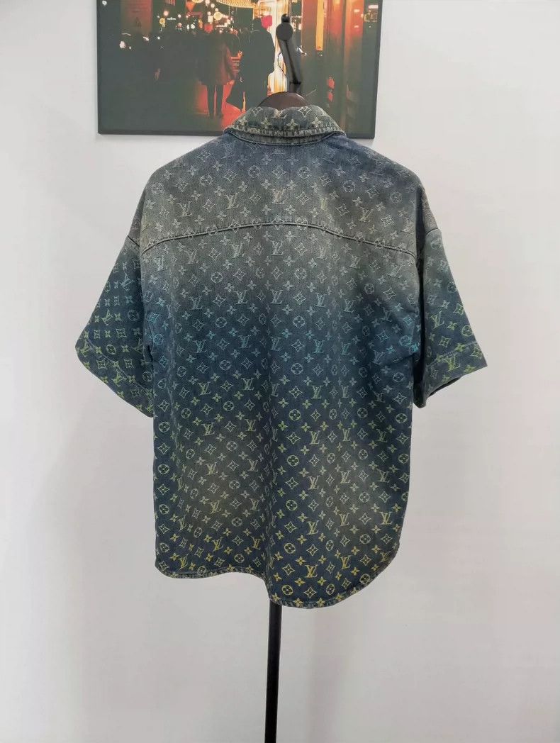 Louis Vuitton Louis Vuitton Denim Short Sleeve Shirt Size US M / EU 48-50 / 2 - 2 Thumbnail