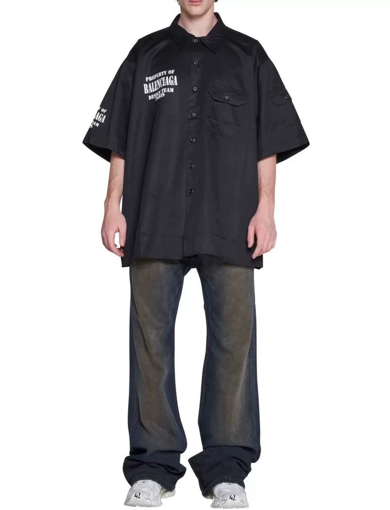 Balenciaga Balenciaga Black Logo Oversized Short Shirt Size US L / EU 52-54 / 3 - 3 Thumbnail