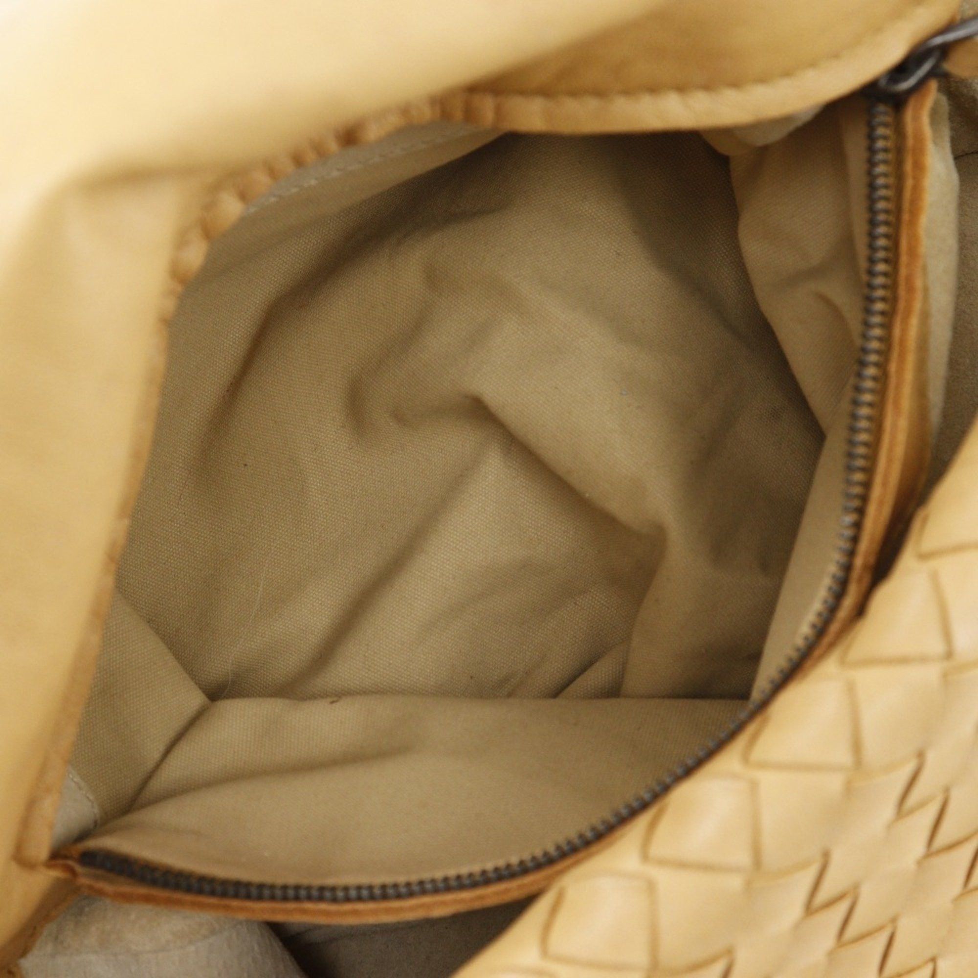 Bottega Veneta Bottega Veneta Intrecciato Shoulder Bag 145555 V0016, Beige Calfskin, Women's Size ONE SIZE - 6 Thumbnail