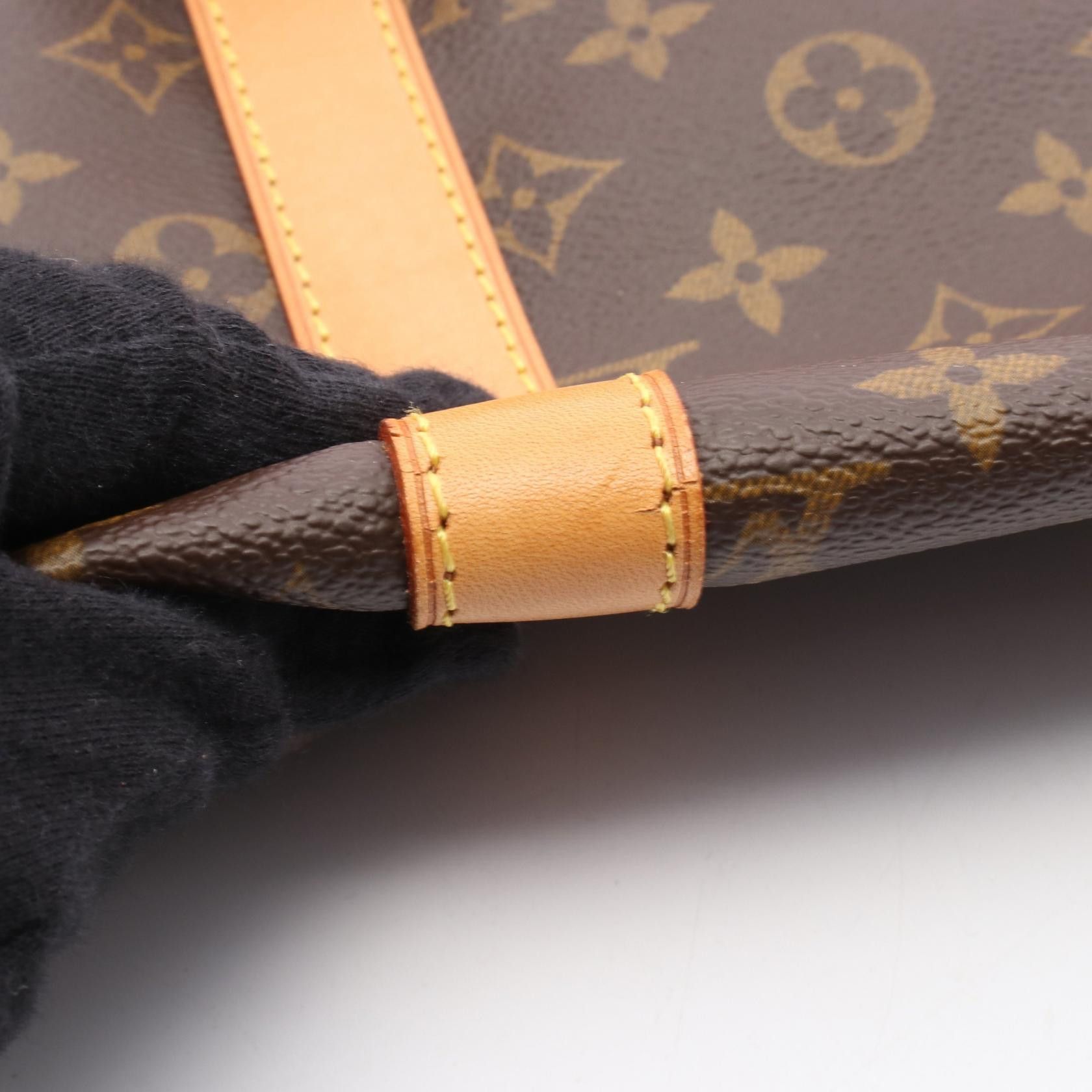 Louis Vuitton Louis Vuitton Louis Vuitton Keepall 45 Monogram Boston Bag Canvas Travel Bag M41428 Size ONE SIZE - 8 Thumbnail