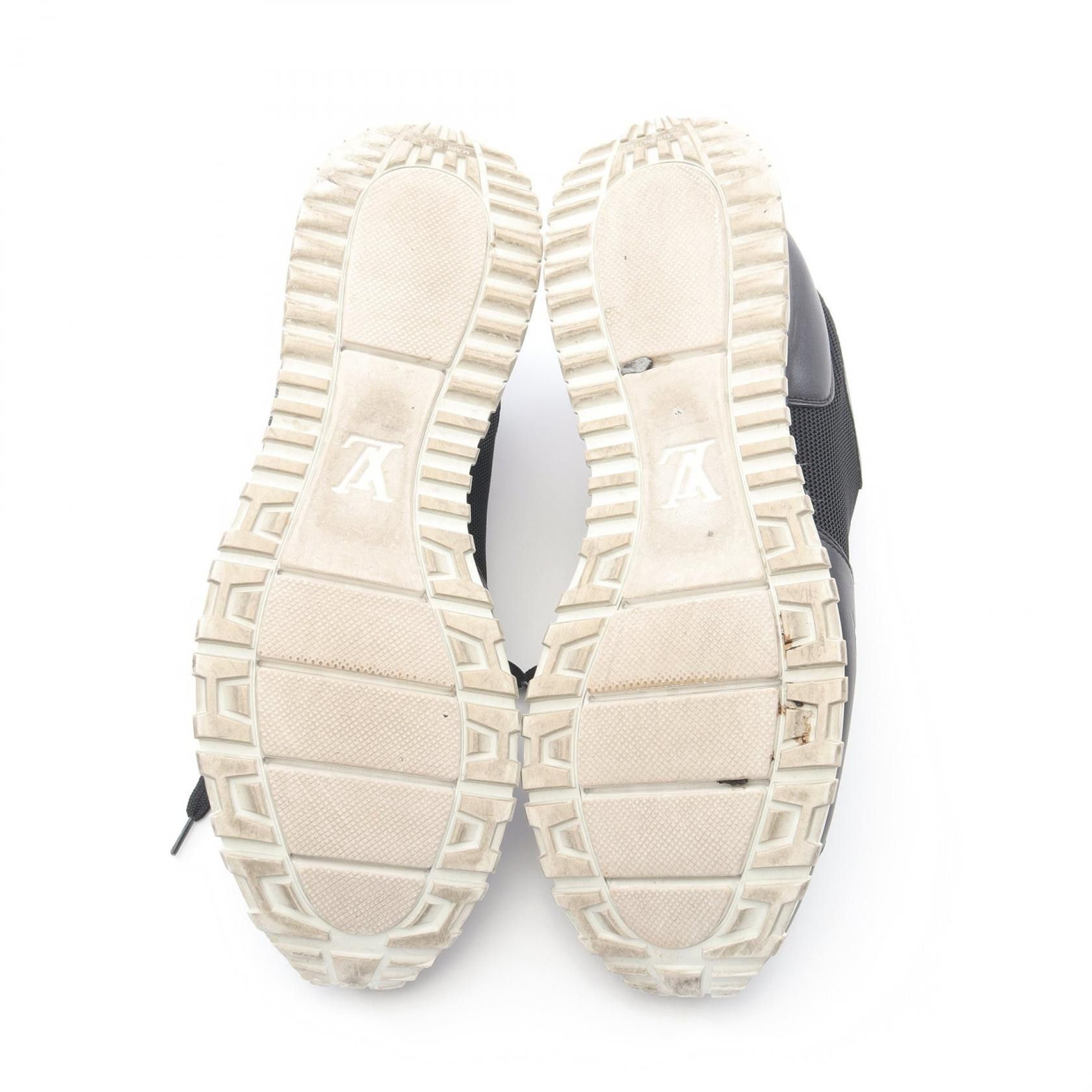 Louis Vuitton Louis Vuitton Louis Vuitton Run Away Line Monogram Leather Canvas Sneakers Canvas Shoes Size ONE SIZE - 4 Thumbnail