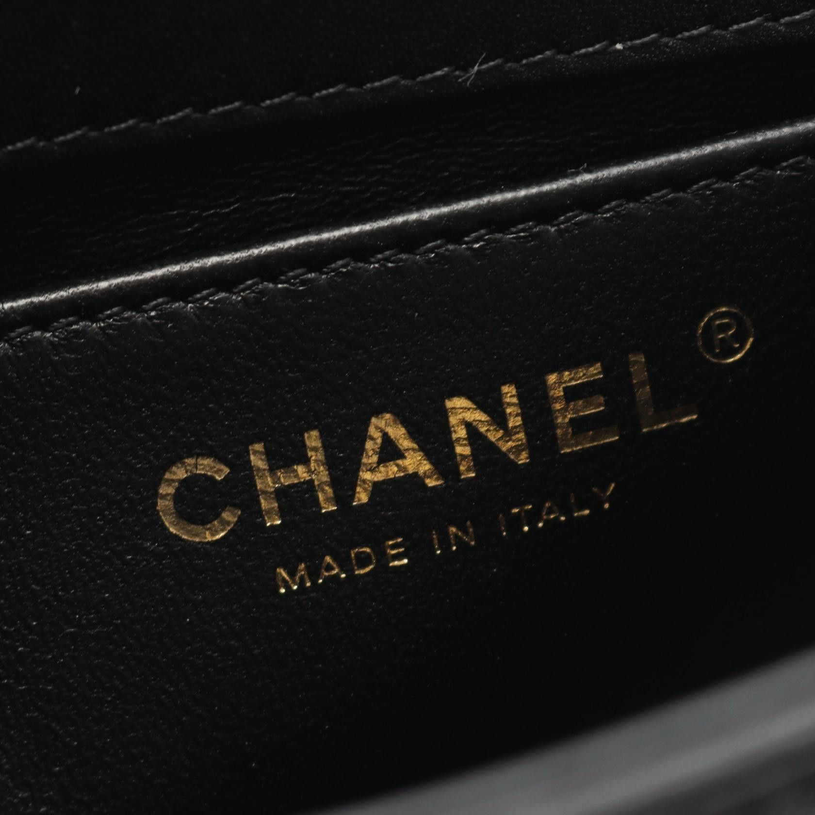 Chanel Chanel Chanel Boy Chanel Lambskin Shoulder Bag Leather Shoulder Bag AS3350 Size ONE SIZE - 4 Thumbnail