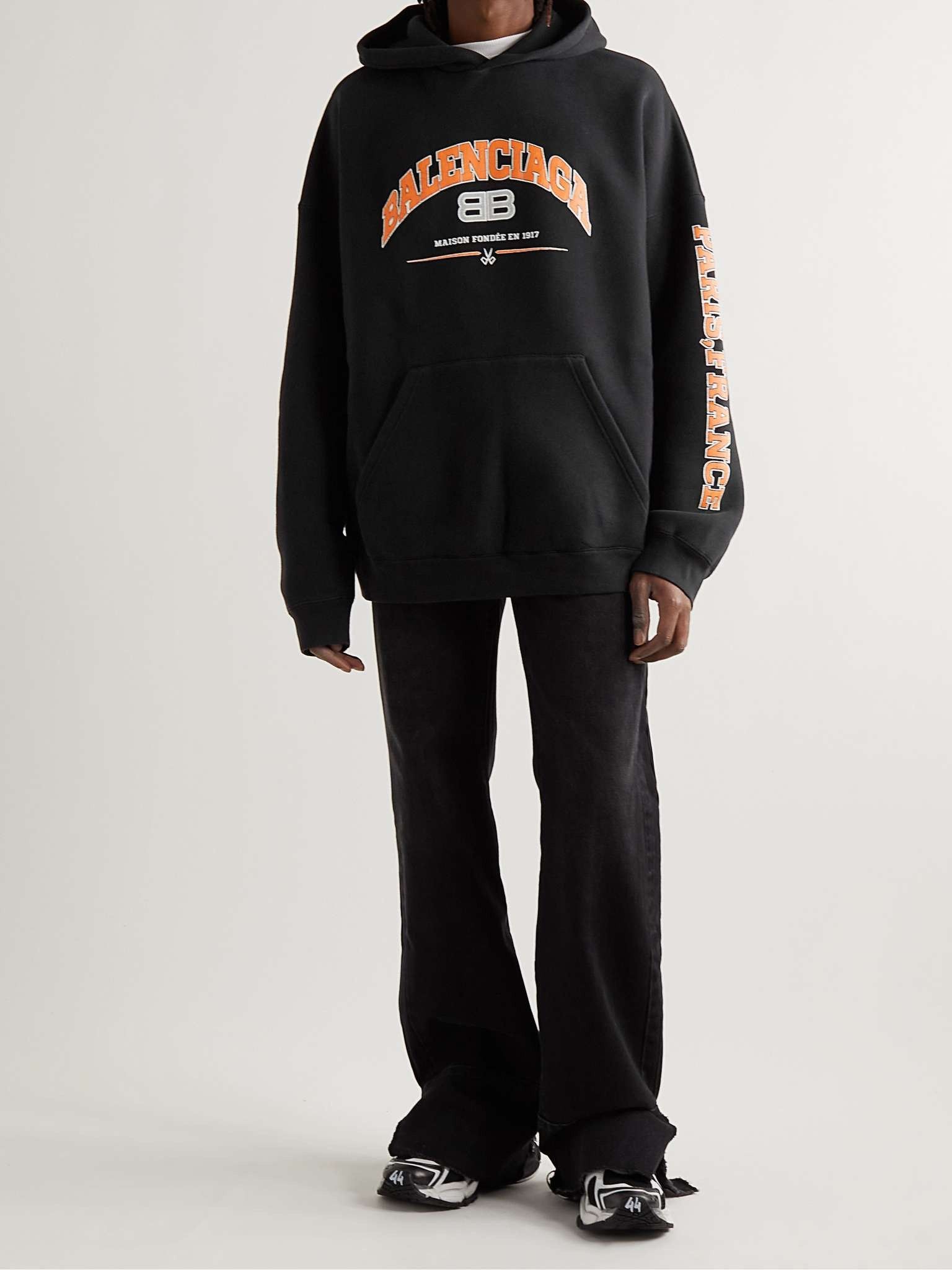 Balenciaga maison balenciaga hoodie wide fit Size US S / EU 44-46 / 1 - 2 Thumbnail