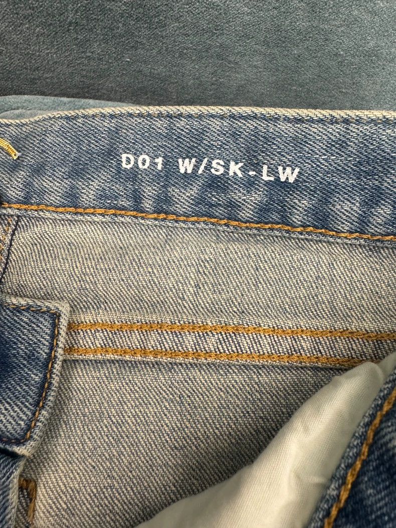 Yves Saint Laurent YSL Distressed Washed Denim Jeans Size US 27 - 5 Thumbnail