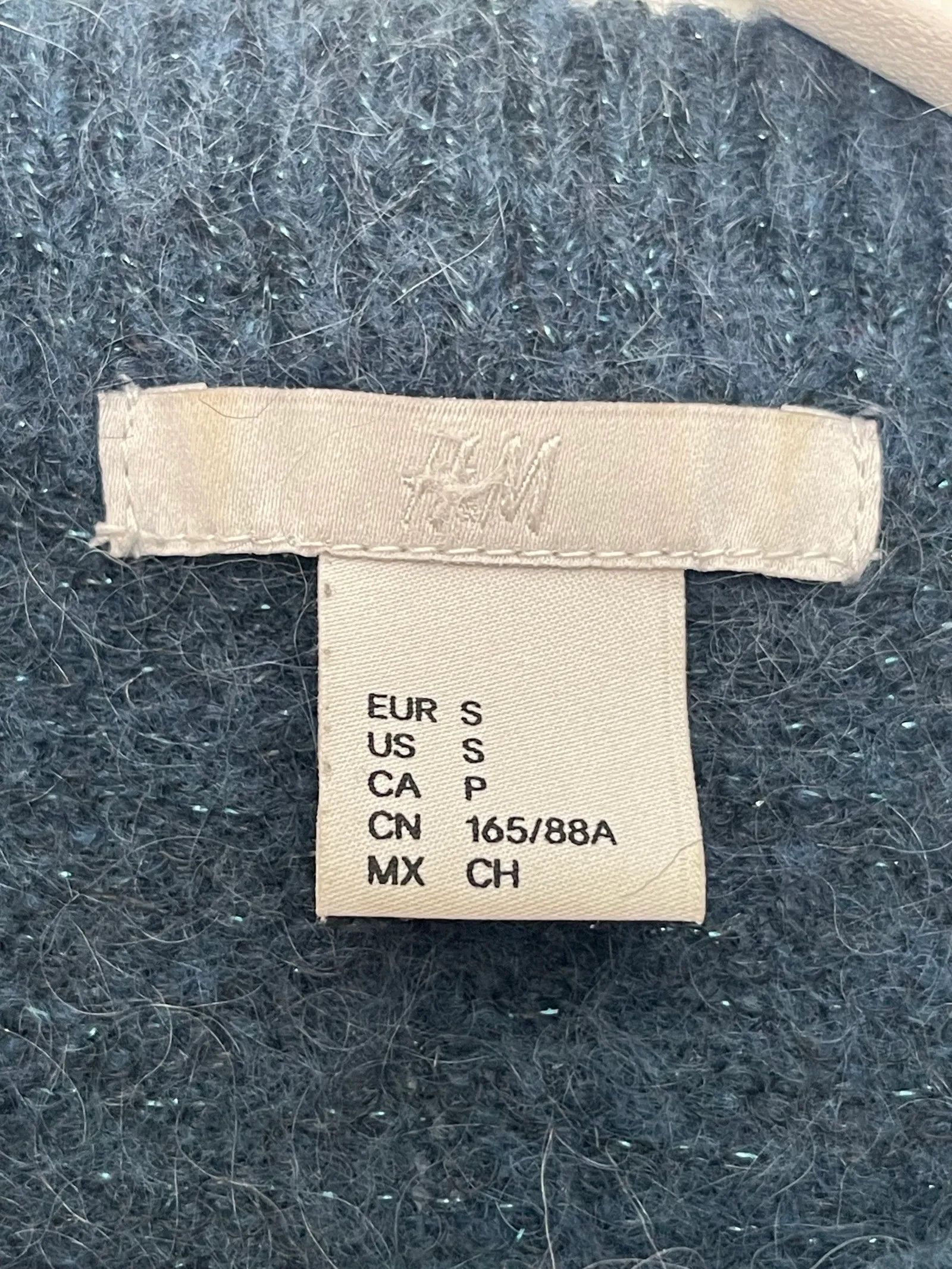 H&M H&M Sweater Size S / US 4 / IT 40 - 2 Thumbnail