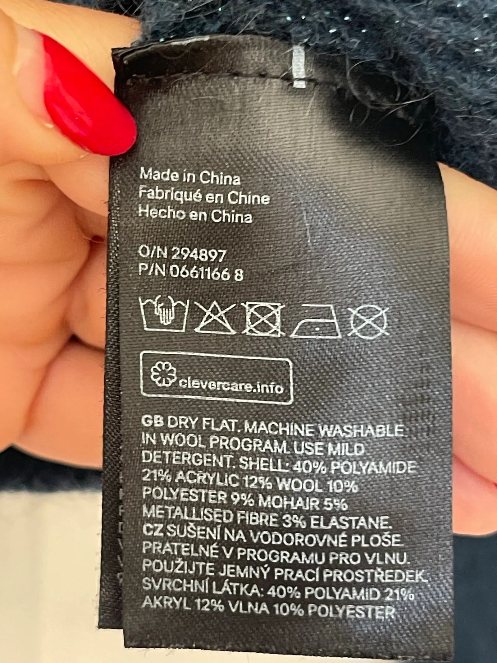 H&M H&M Sweater Size S / US 4 / IT 40 - 3 Thumbnail
