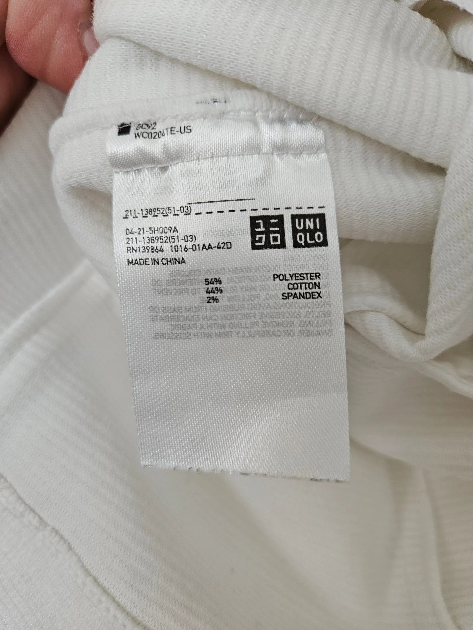 Uniqlo Uniqlo Cardigan Size S / US 4 / IT 40 - 3 Thumbnail