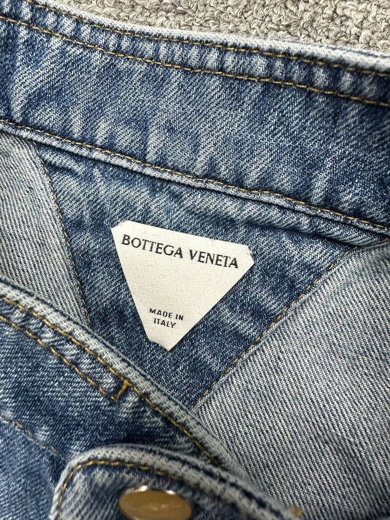 Bottega Veneta Bottega Veneta Washed Denim Shirt Jacket Size US XL / EU 56 / 4 - 3 Thumbnail