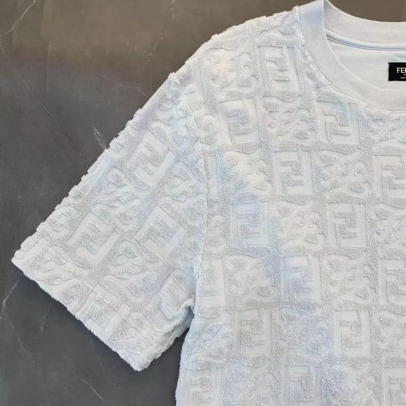 Fendi FENDI White Short Sleeve T-Shirt Size US M / EU 48-50 / 2 - 4 Thumbnail