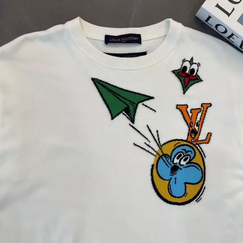 Louis Vuitton Louis Vuitton Graphic Print T-Shirt Size US L / EU 52-54 / 3 - 8 Thumbnail