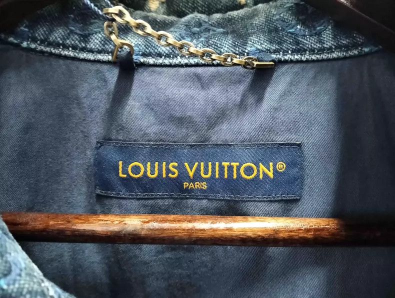 Louis Vuitton Louis Vuitton Denim Short Sleeve Shirt Size US M / EU 48-50 / 2 - 3 Thumbnail