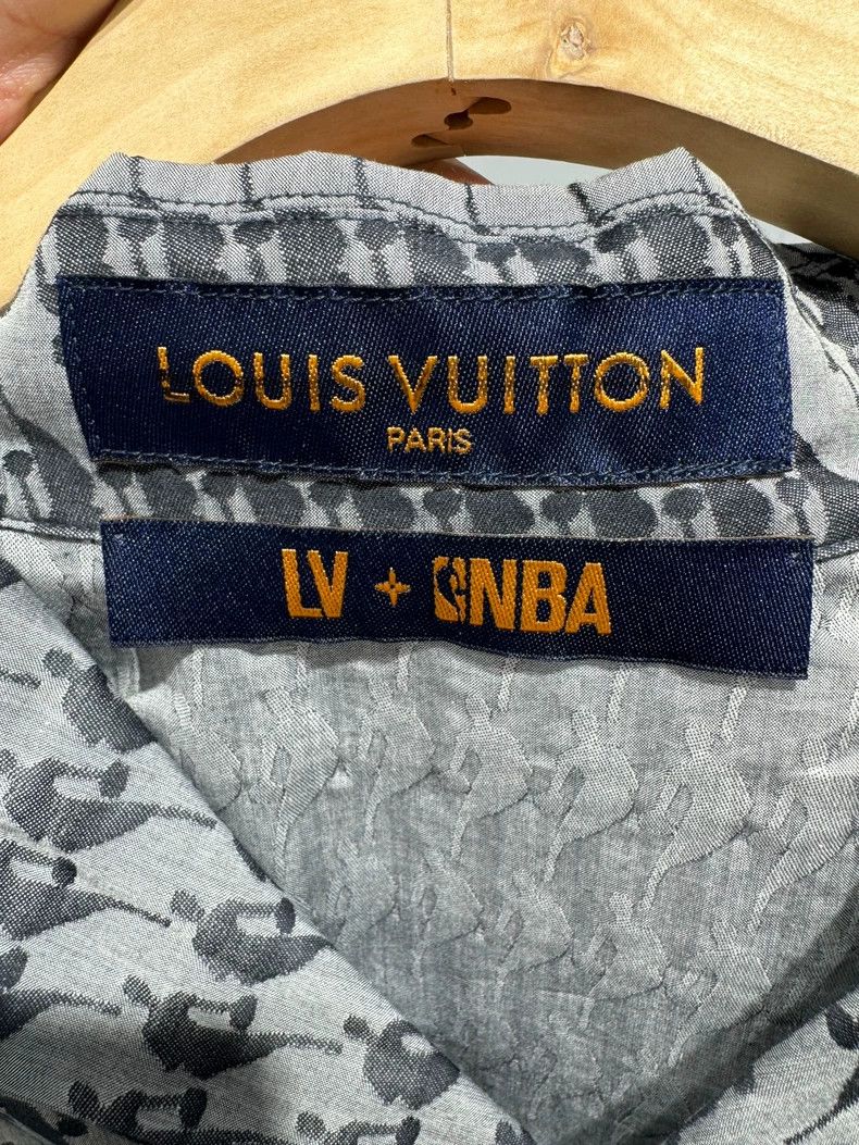 Louis Vuitton LV x NBA collaboration all-over print short-sleeve shirt Size US S / EU 44-46 / 1 - 3 Thumbnail