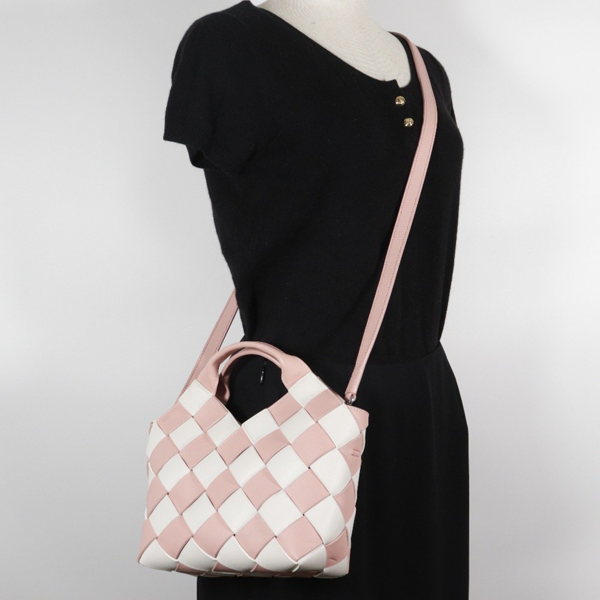 Loewe LOEWE Woven Basket Small Handbag in Calfskin, Pink/White, 2-Way, Women's Size ONE SIZE - 19 Thumbnail