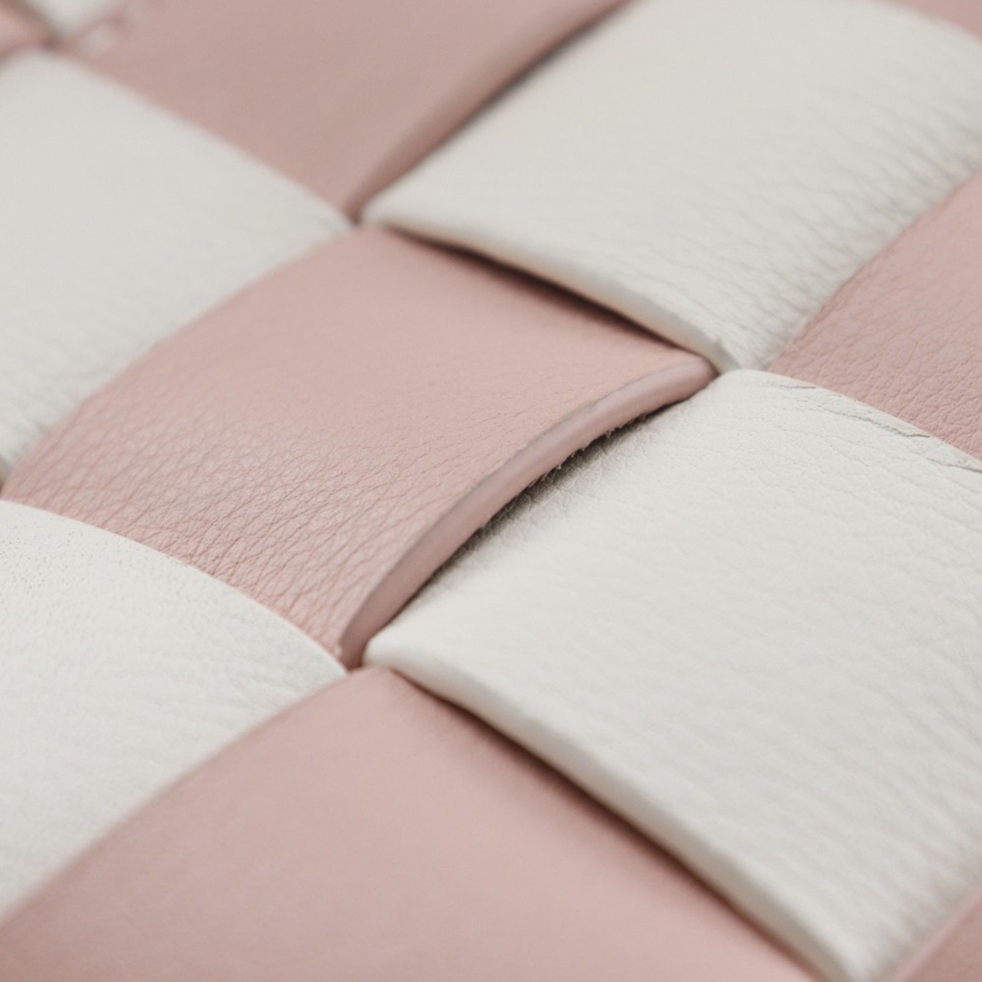 Loewe LOEWE Woven Basket Small Handbag in Calfskin, Pink/White, 2-Way, Women's Size ONE SIZE - 8 Thumbnail