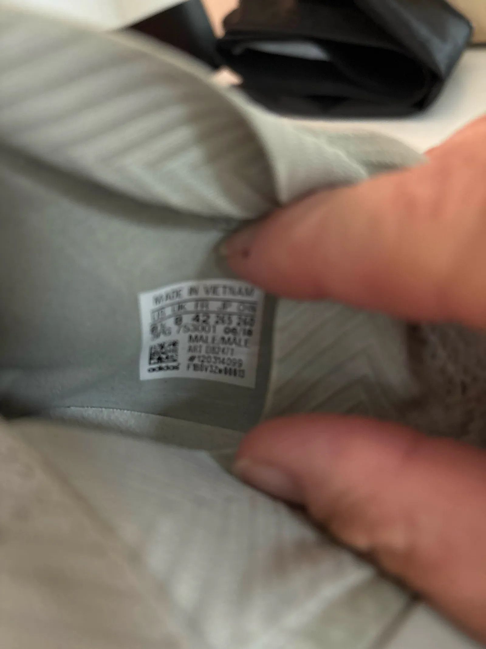 Adidas Adidas Shoes Size US 10 / EU 43 - 3 Thumbnail
