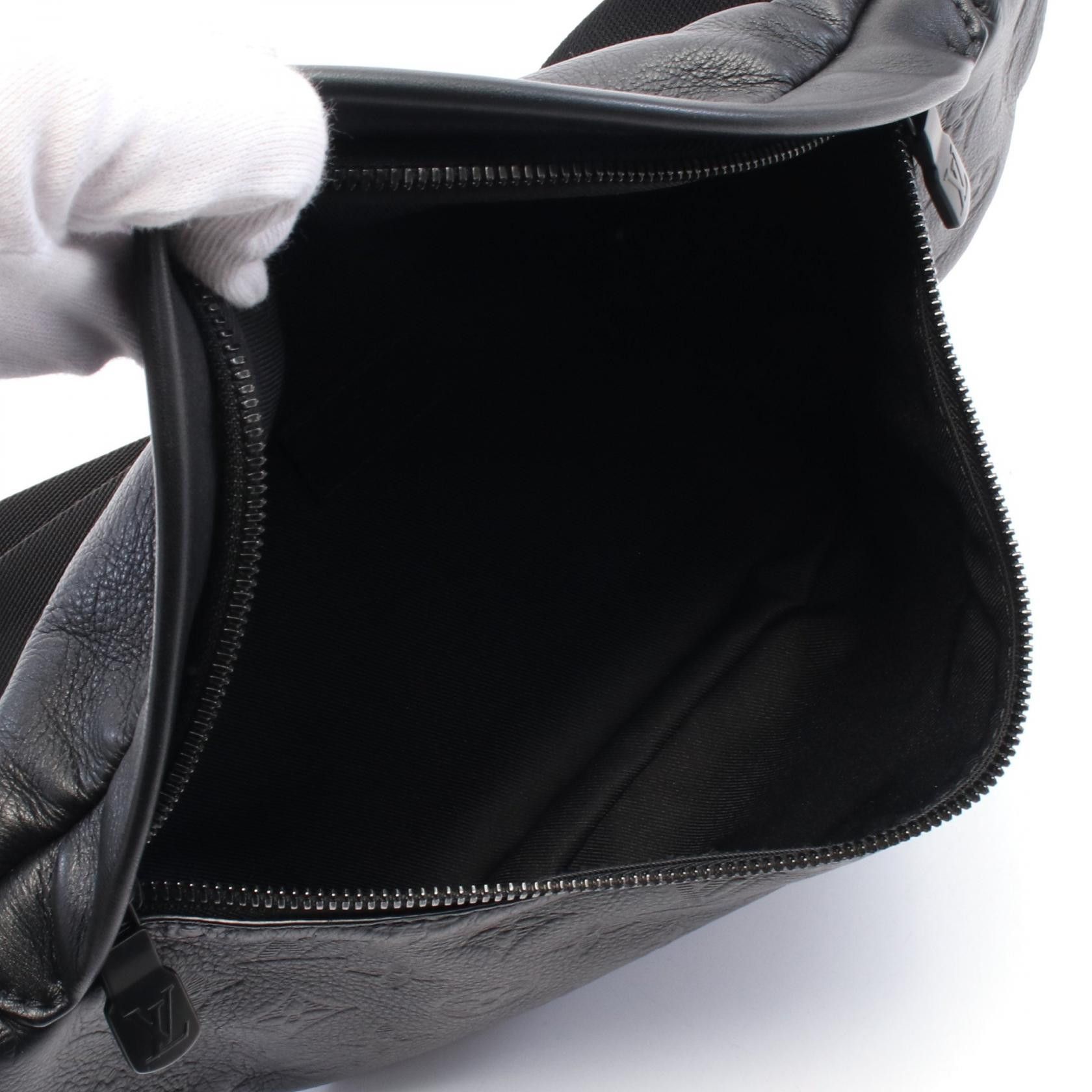 Louis Vuitton Louis Vuitton Louis Vuitton Discovery Monogram Shadow Waist Bag Leather Belt Bag M46036 Size ONE SIZE - 3 Thumbnail